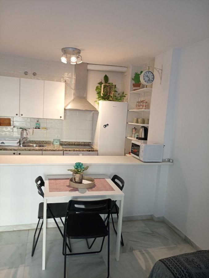 Especial Familias Con Ninos Pequenos, Tranquilidad Y Cercania Al Mar Apartment Benalmadena Luaran gambar